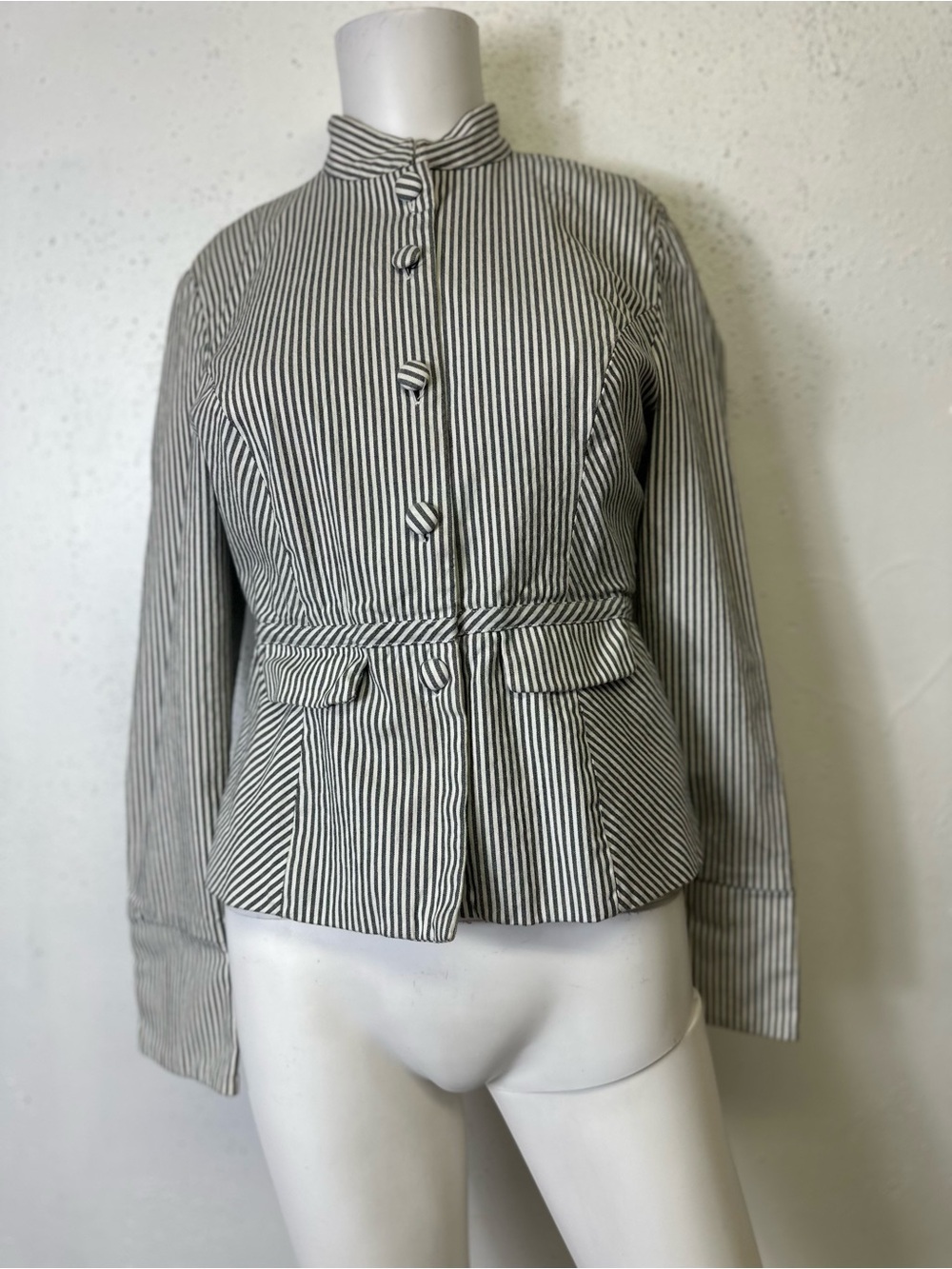 Willi Smith Vintage Grey & White Pinstripe Tailored Blazer, Size 6, Women's
